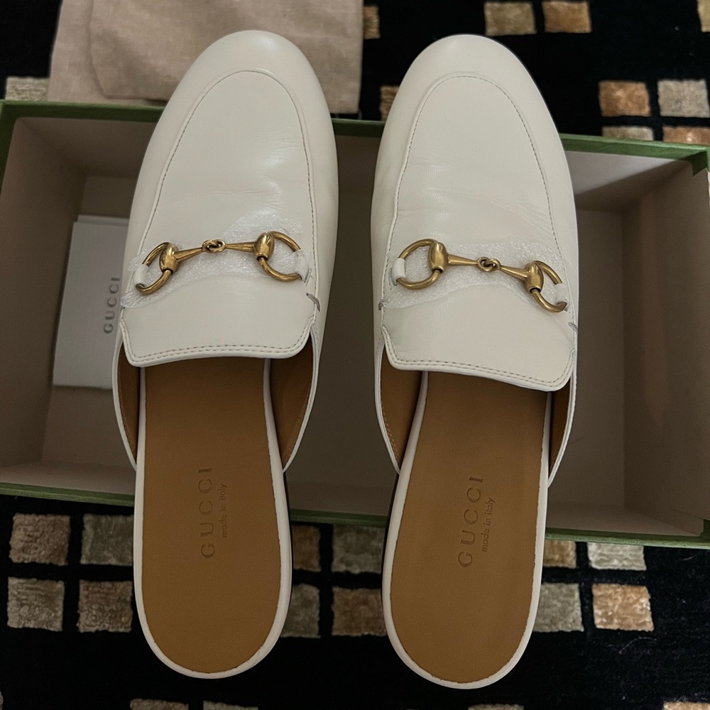 Gucci Princetown Mules in Mystic white